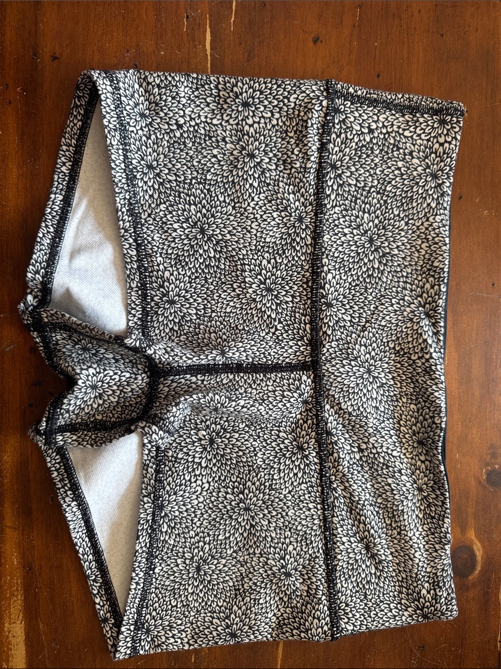 Black & White floral print Lululemon biker shorts